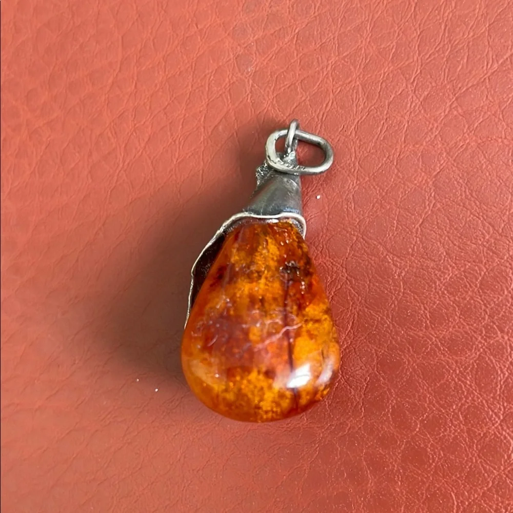 Amber Teardrop Pendant - Picture 2 of 2